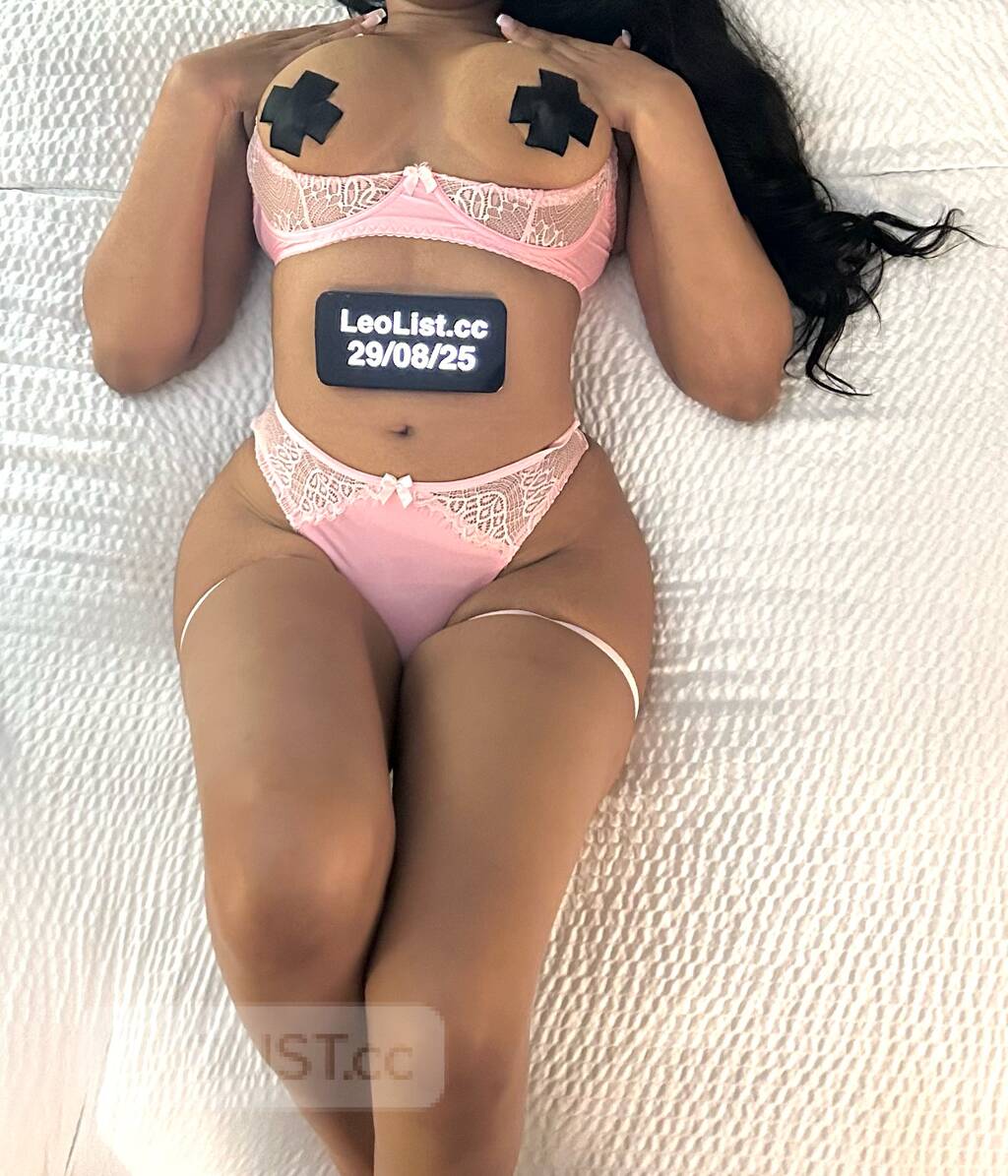 Ayol bodibilding bilan porno jinsiy aloqa