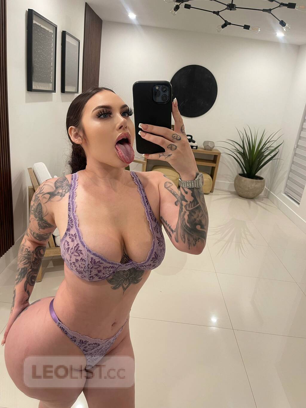 chelsea ♡ curvy bombshell ☆ ABBOSTFORD 