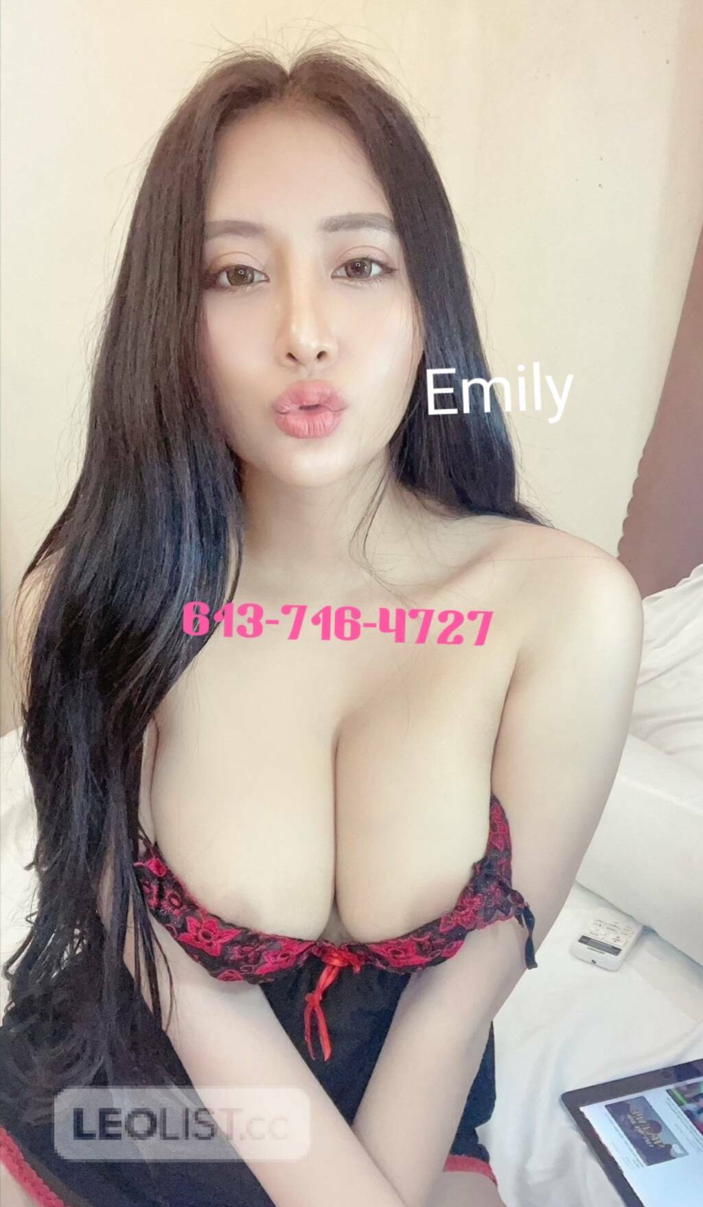 NEW Girls )OTTAWA DOWNTOWN*Sweet) petite ) oriental cutie 