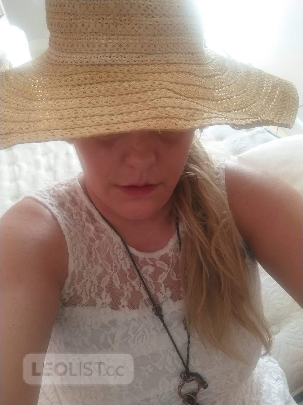 Massage détente sensuel Granby South & East Female Escorts LeoList