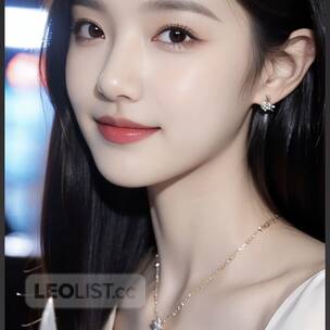 NEW GIRL FOR Sechelt profile image