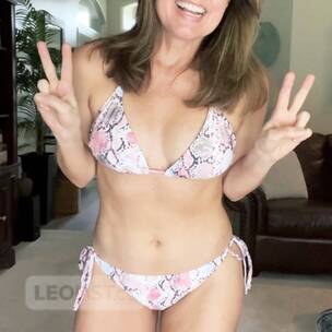 Smilings my habit. Making you smile? My specialty. profile image