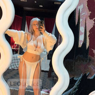 Pretty aline big boobs and ass currently in town profile image