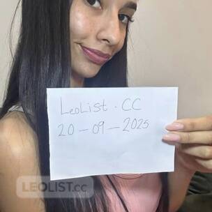 your favorite girl laura available for good sex and massage profile image