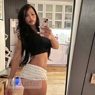 Hook up with a lot of fun profile image