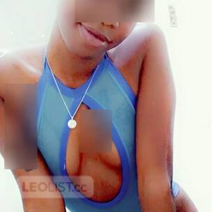 slim ebony profile image
