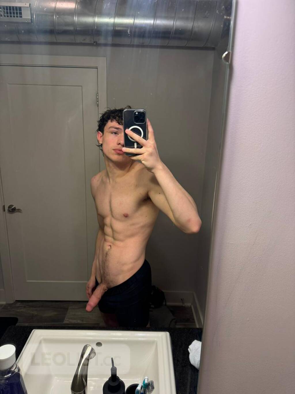 Naked Nate penetrates Devin's hot hole- NateJohnNof takes control