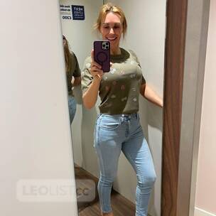 im available for both incall and outcall service profile image