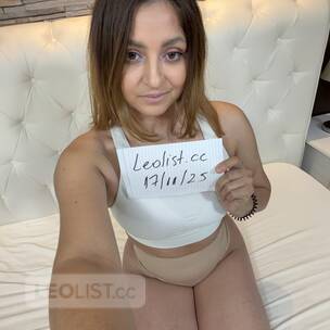 Middle Eastern Beauty ঌ From Good Girl to a Nasty Slut profile image