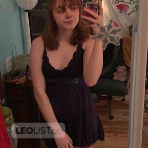 Send a chat if you are bored, horny and available to meetup! profile image
