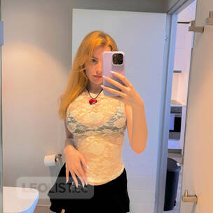 Sweetest and experienced girl in town profile image