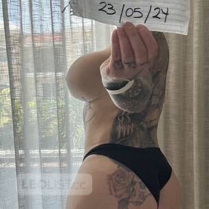 •• amanda schmanda •• white rock •• profile image