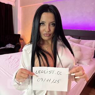 Big Boobs Latina ꕥ Thick &amp; Sexy ꕥ New in Town profile image