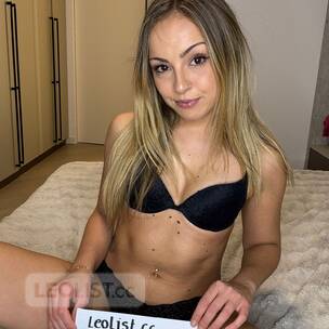 ఌ18yo newbie ఌLOOKING FOR A FWB ఌTO FILM CONTENT WITH!!ఌ profile image