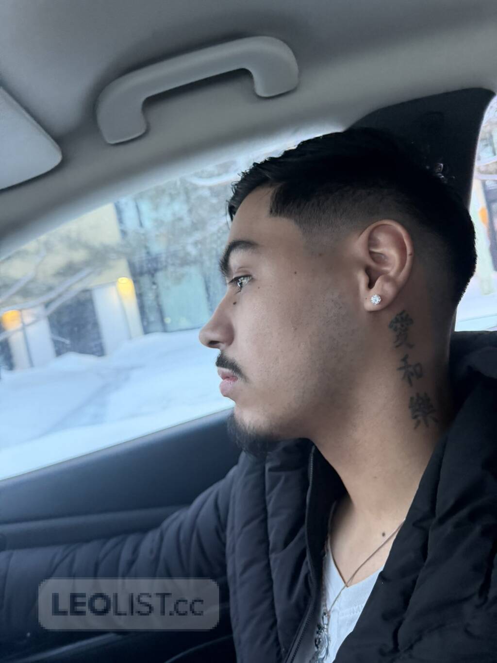 Young pleaser | Edmonton | Edmonton/Central | Male Escorts | LeoList
