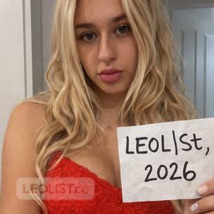The Perfect Companion. 24 y,o. Party &amp; Fetish Friendly profile image