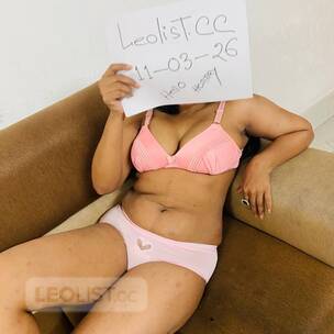 Verified Indian natasha Beauty Luxury Moments profile image