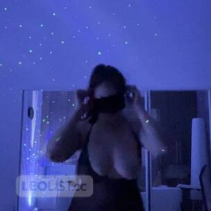 MMF / Cuckold Fantasy - Come Share My Girl profile image
