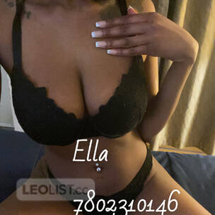 BUSTY HORNY AND WET profile image