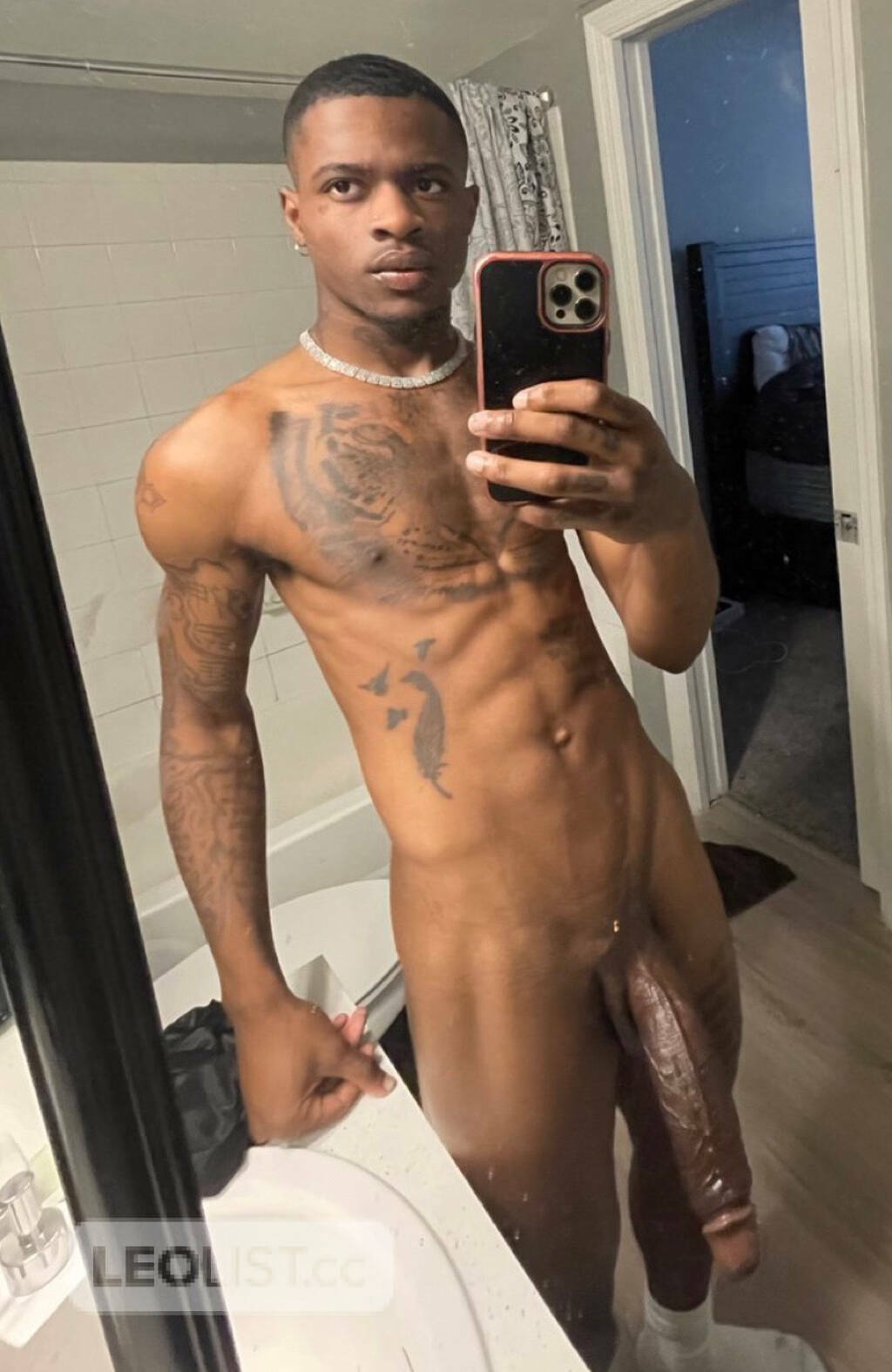 Who needs a TV when u can ply ur fav CD & keepit on repeat Parcouri...