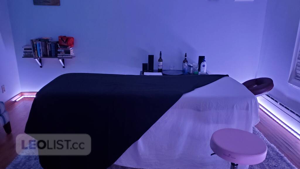 Erotic Massage for Adult Females Only Relaxing and Sensual City of Toronto Greater Toronto