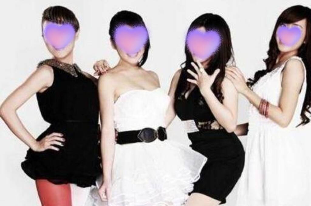 34 girls every day.rose spa new opening.80/30m.. Kelowna Interior