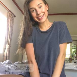 Innocentsexylsut gonna make you feel good all hour xoxo profile image