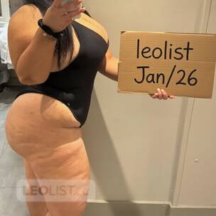 ((((( horny cheating housewife))))) profile image